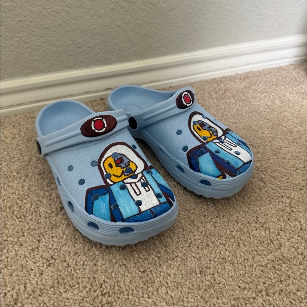 Roblox Kids Light Blue Rubber Clogs